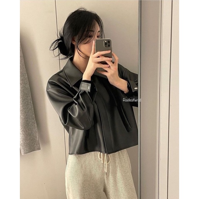 Jaket kulit wanita oversized cropped