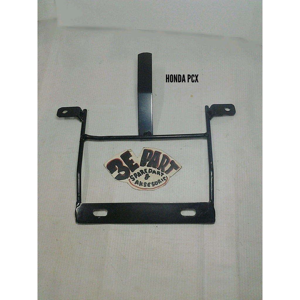 Dudukan plat nomor depan Honda PCX