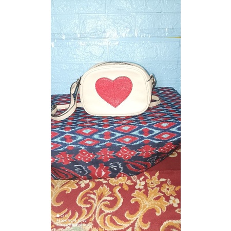 Tas Selempang Jucy Judy