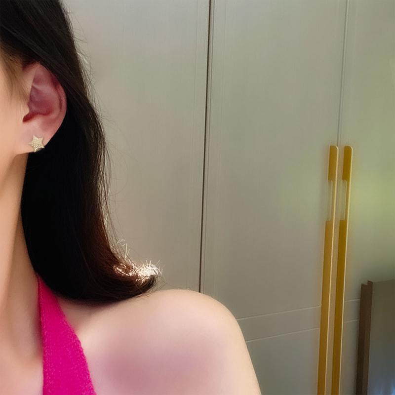 XiaoboACC 925jarum Perak Korea Fashion Mini Mutiara Zirkon Bintang Stud Earrings Perempuan