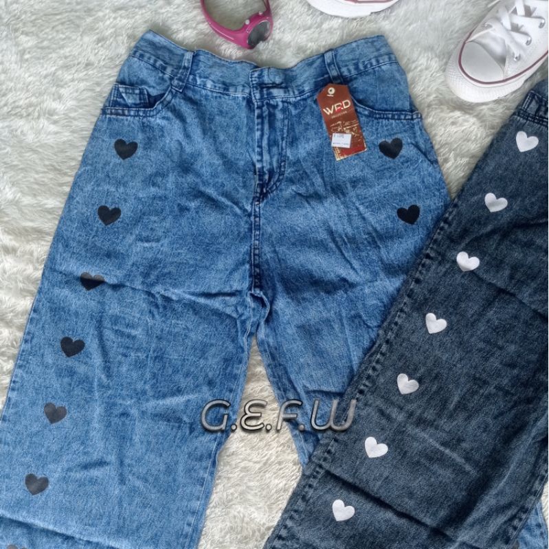 Celana Kulot Jeans Love High Waist Model Korea Atau Korean Style Pinggang Kancing Bagian Belakang Karet All Size Fit L Standar Dari Bb 40kg sampai Bb 60kg / Kulot Levis Panjang Wanita Motif Print Logo Hati Ada Warna Hitam Snow  Dan Warna Biru Snow