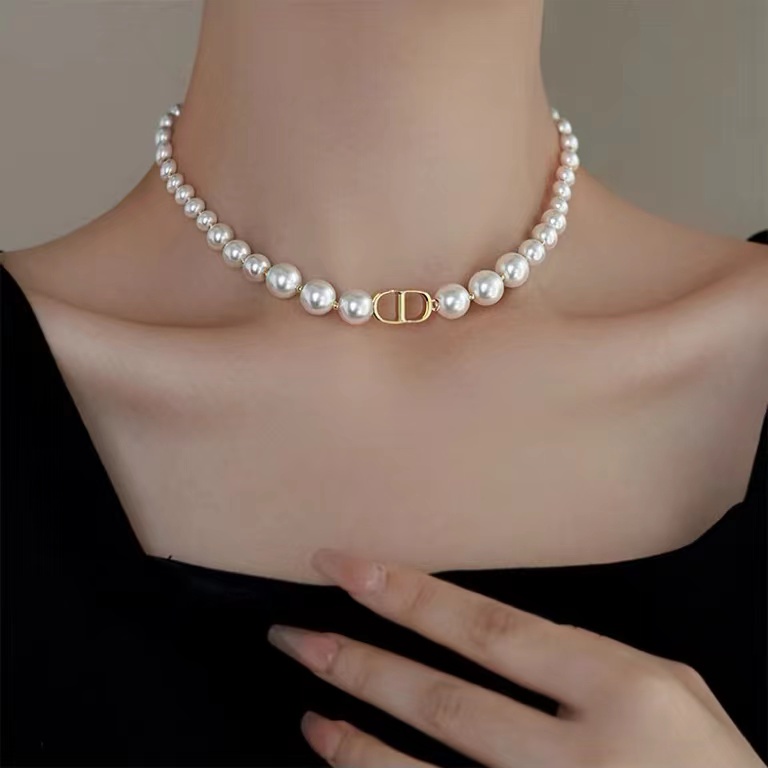 Berlian Cinta Mutiara Kalung Perempuan Ringan Mewah Komuter Sweater Rantai 2022 Kepribadian Baru Rantai Leher Canggih