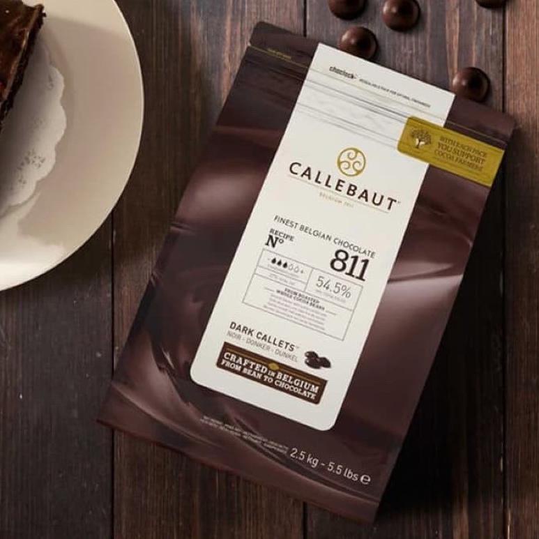 

1.1 SPESIAL callebaut dark Chocolate 811 Couverture 54,5% cokelat coklat 250 gr TERMURAH .,,.,.,