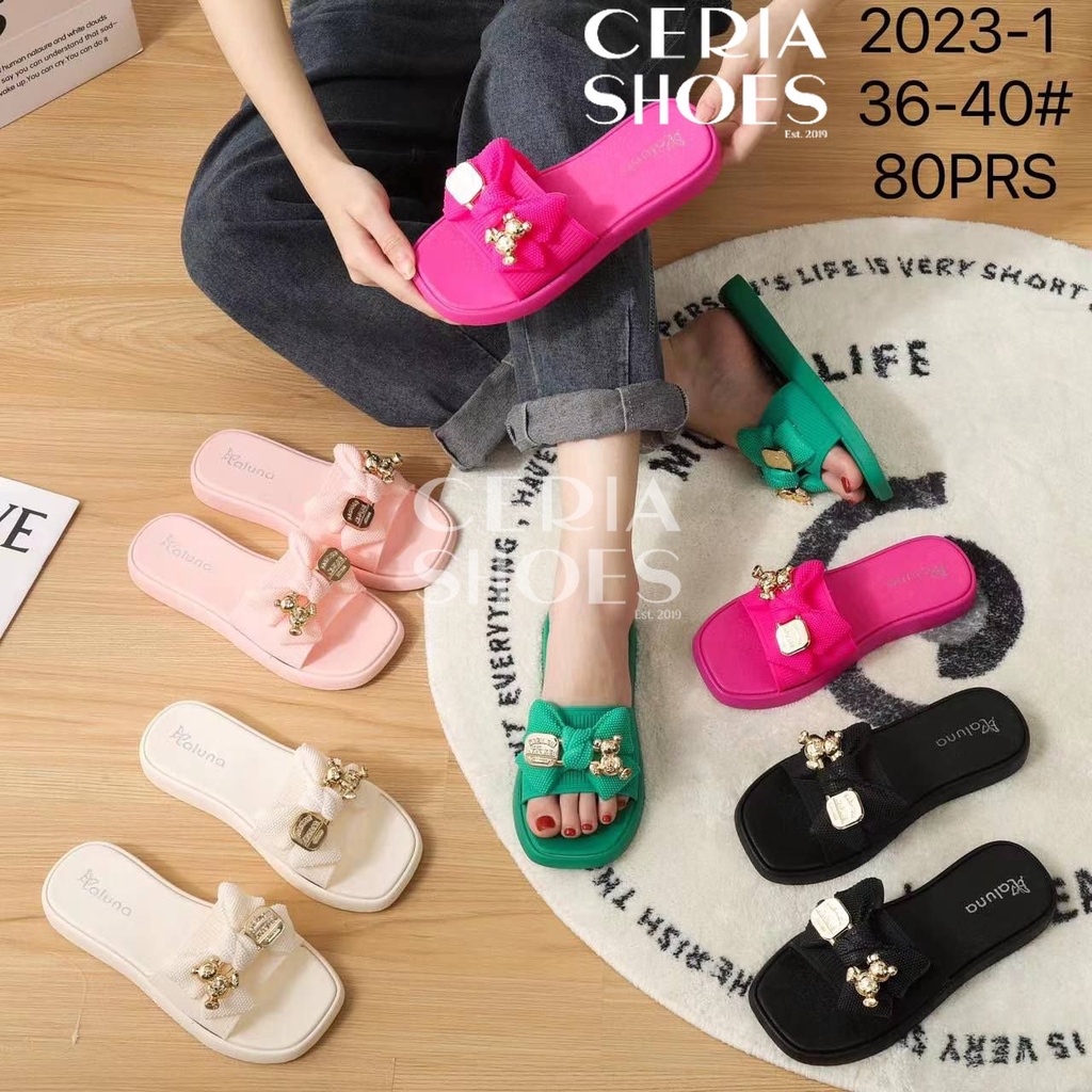 PVC Sandal Slop Wanita Import Jelly Teplek Motif Golden Pin Bear Pita Bahan Elastis Empuk Sol Anti Slip LLN 2023