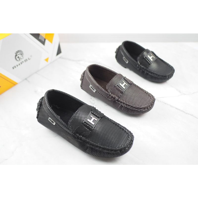 SEPATU ANAK LAKI-LAKI IMPOR RHPSL 108