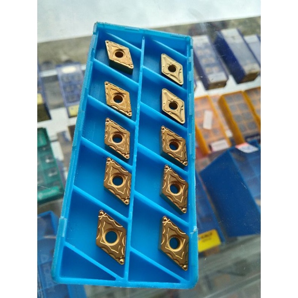 pahat bubut,insert bubut DNMG