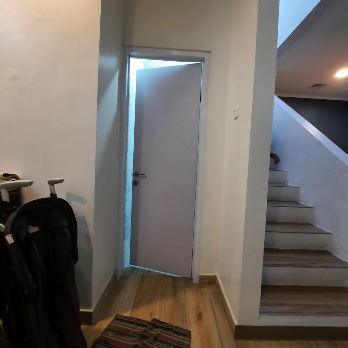 kusen alumunium pintu minimalis