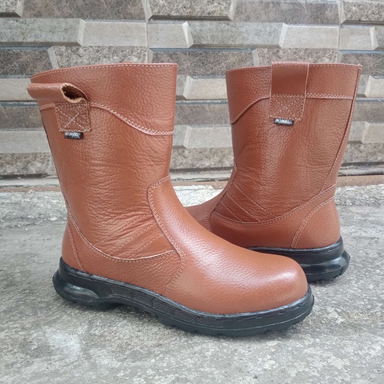 Sepatu safety boots Jogger ujung besi kulit sapi asli terlaris