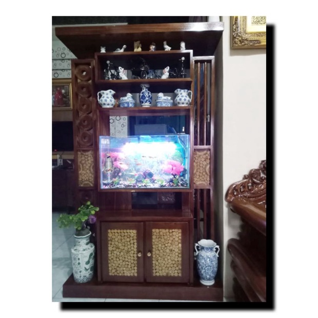 PARTISI PENYEKAT RUANGAN MINIMALIS KAYU JATI PARTISI TV PARTISI AQUARIUM BIFET SERBAGUNA