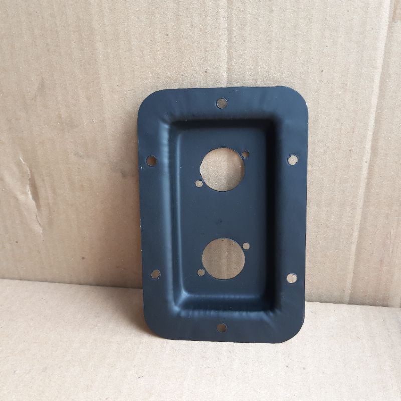 PLAT SPIKON BUATAN LOKAL 2LUBANG KECIL DAN BESAR BERKAH ELEKTRONIK