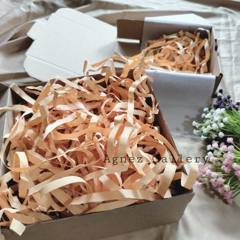 

SHREDDED PAPER / KERTAS CACAH SERUT KAWUL / ISI GIFT BOX FILLER / Harga Per 20gr