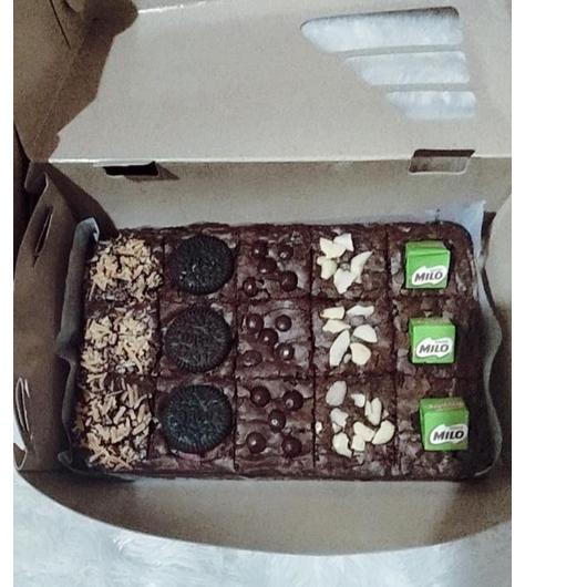 

11.11✔️Fudgy brownies / brownies panggang(free kartu ucapan)|SQ1