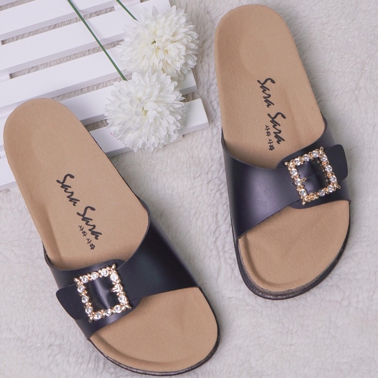 SARASARA YUK - TIMMY Sandal Wanita Slop Casual Size 36 - 41 Model Birken Sol Puyuh Sara Sara Sendal Cewek Kulit Santai Rumahan Strap Gesper 1 Kristal Blink Empuk 37 38 39 40 Warna Black Hitam Soft Selop Anti Slip Original Shoes ORI Mall Official Store