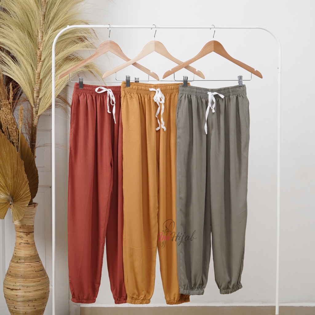 Ini Hijab - Jogger Rayon Valencia / Celana Jogger