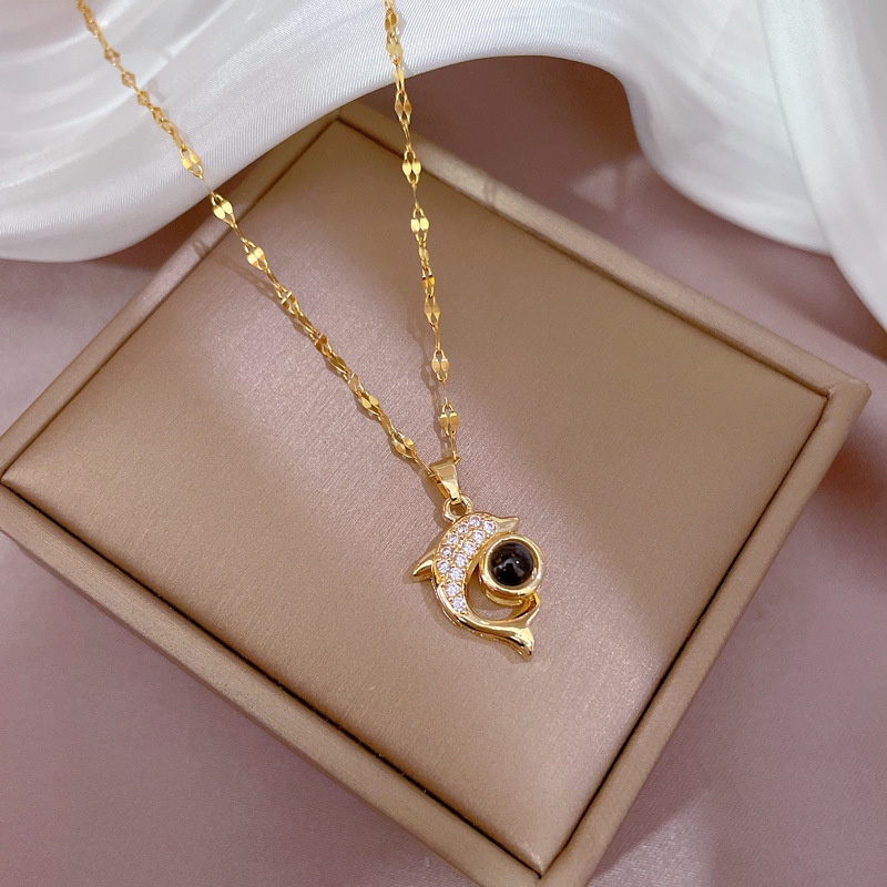 Kalung Rantai Liontin Lumba-Lumba Bahan Titanium Steel Warna Gold Untuk Wanita