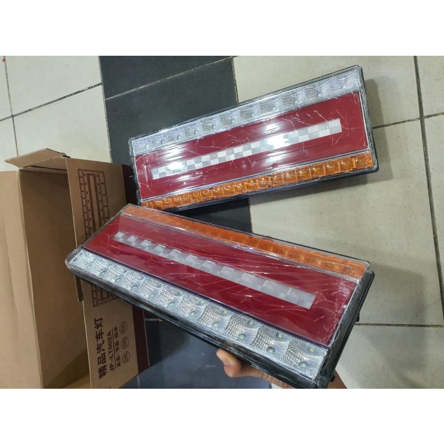 Stop Lamp 24 Volt Truk Model Kotak Lampu Rem Truck