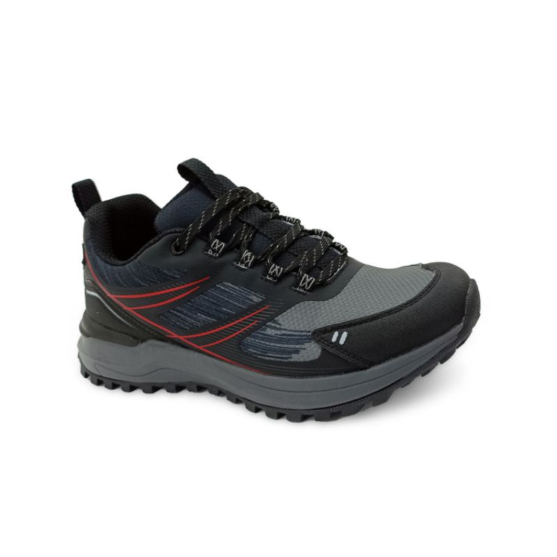 Weinbrenner Sepatu Outdoor Pria