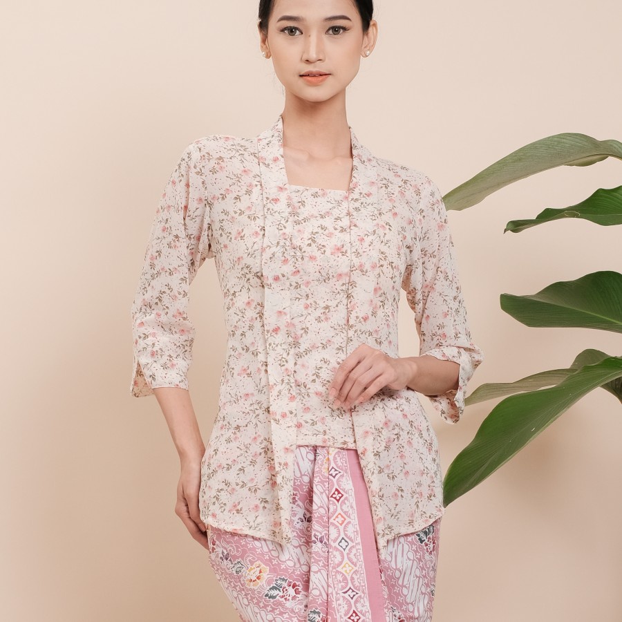 Kebaya Kutubaru Lily Lengan 7/8 Meradelima Sifon Putih Dusty Pink