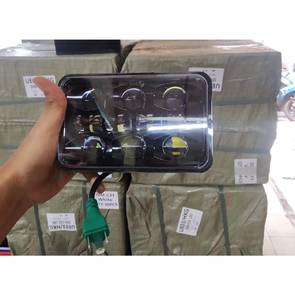 lampu kotak daymaker