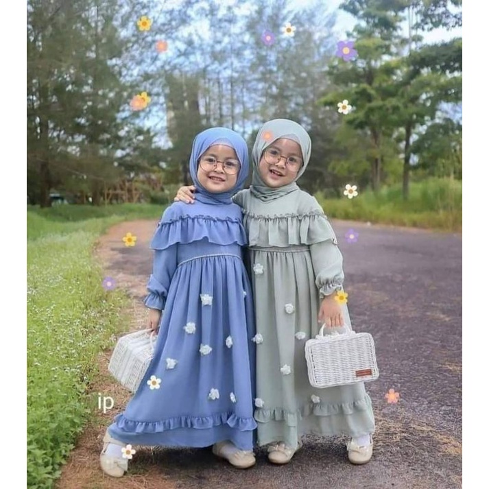 gamis anak elegan dan anggun lengkap dengan hijab