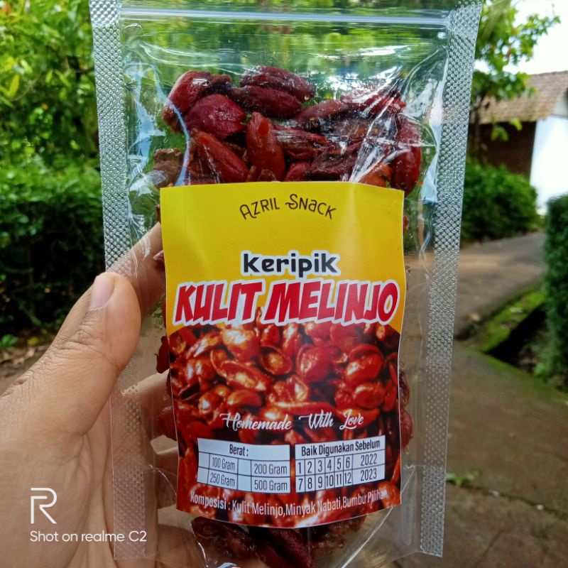 

KERIPIK KULIT MLINJO PEDAS MANIS 250 GR