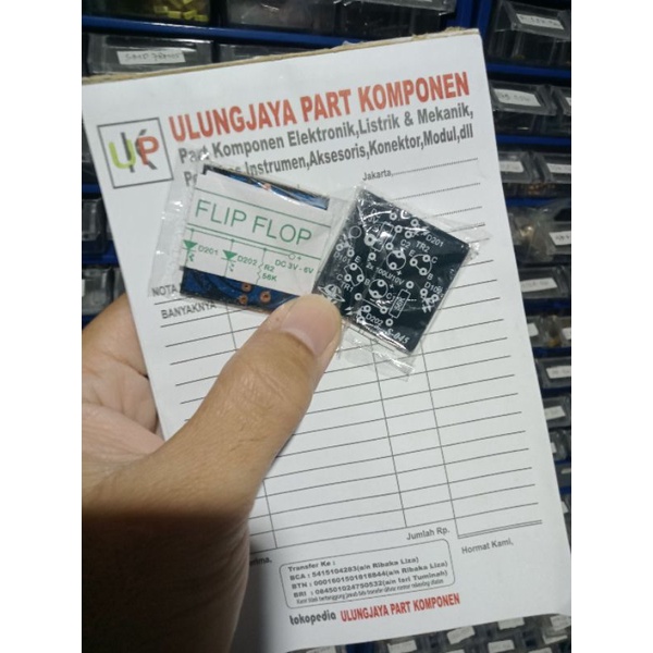 PCB lampu flip flop kit layout PCB