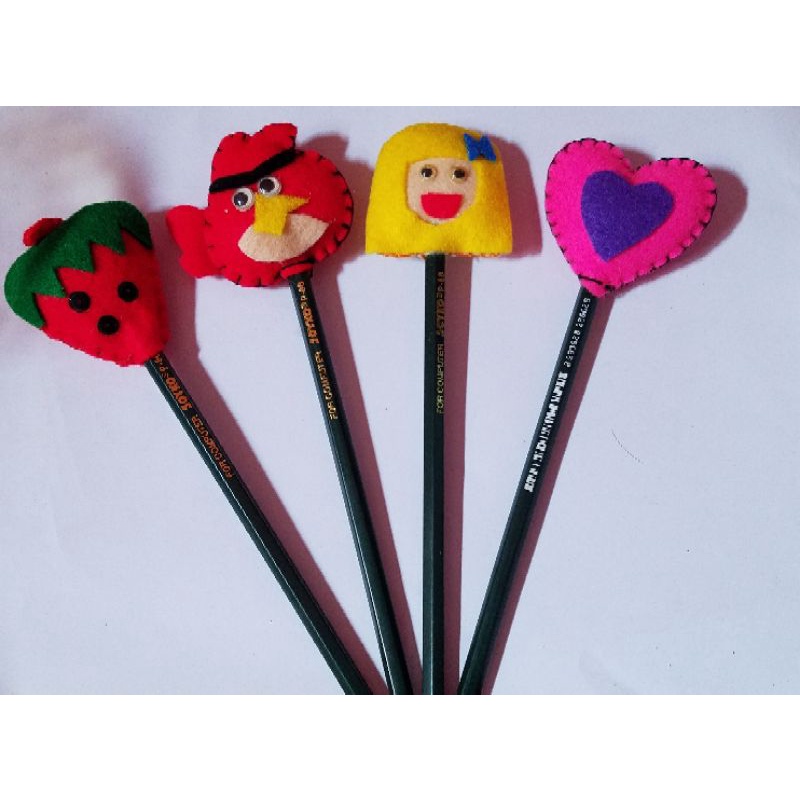 

Pensil Berkarakter