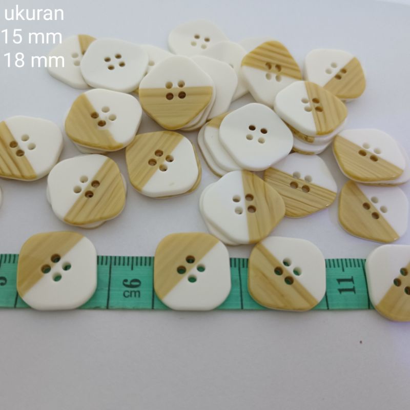 Kancing baju gamis/kemeja kotak motif corak belang model marmer (kancing unik) ukuran 1.5 cm/1.8 cm 