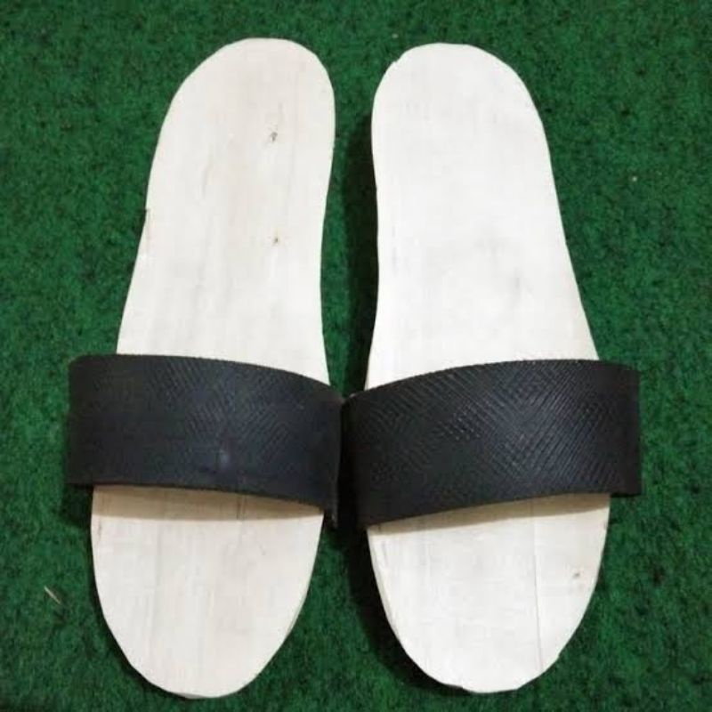 Jual Sandal Bakiak Gapyak Teklek Klompen Terompah Kayu Tradisional ...