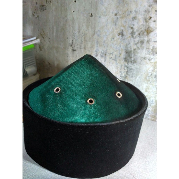 Peci Suffi bludru 2 warna hijau&hitam