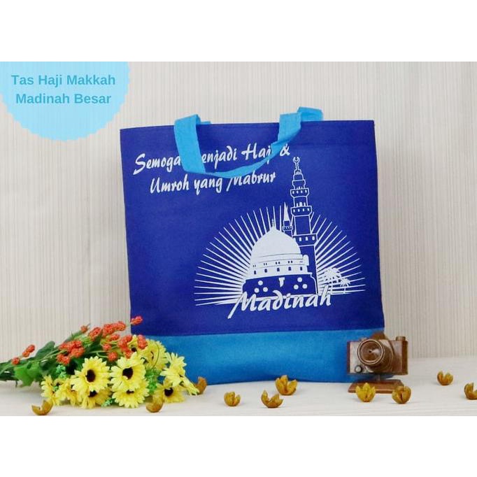 

[BISA COD] Tas Kain Makkah Madinah Besar Isi 20 Pcs Souvenir Oleh Oleh Haji Umroh