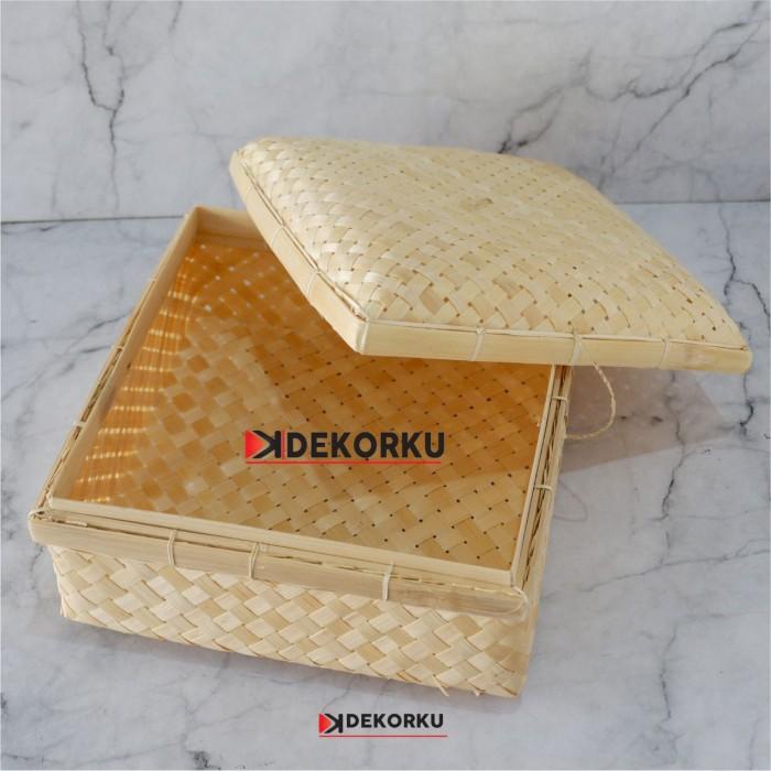 

Anyaman Kotak Bambu Besek Untuk Makanan, Hampers, Dan Penyimpanan 053
