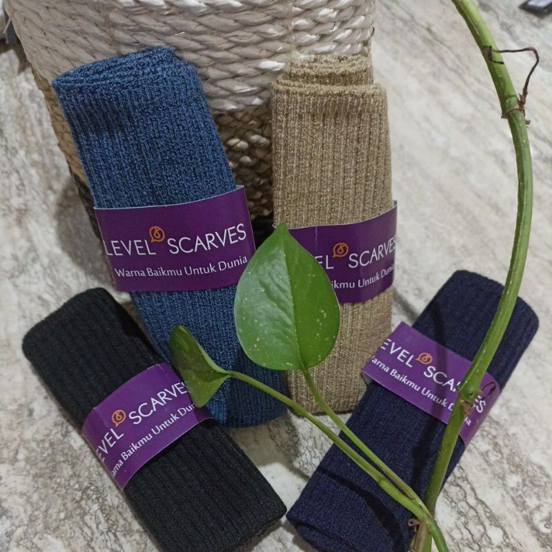 Bandana rajut level scarves/levelup