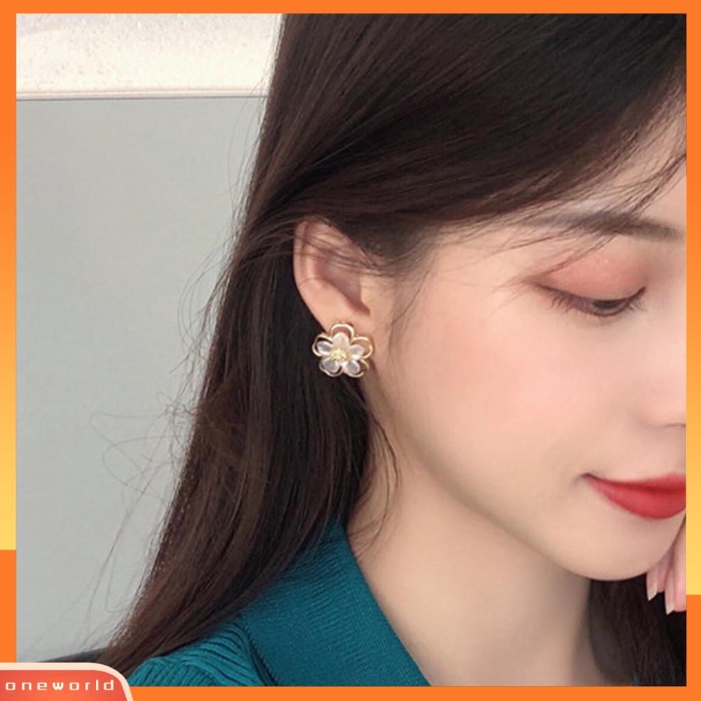 [WONE] 1pasang Ear Studs Eye-catching Indah Semua Pertandingan Menawan Tahan Lama Berdandan Simetris Niche Temperamen Anting Untuk Pacaran