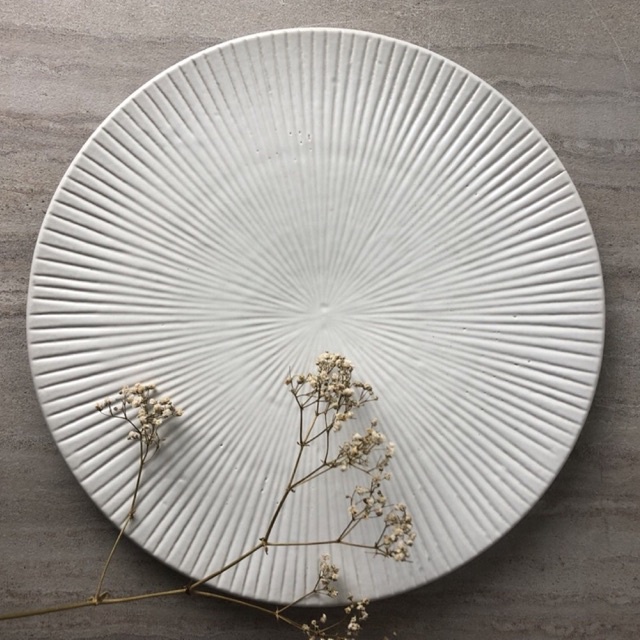 KALA WHITERA PLATE