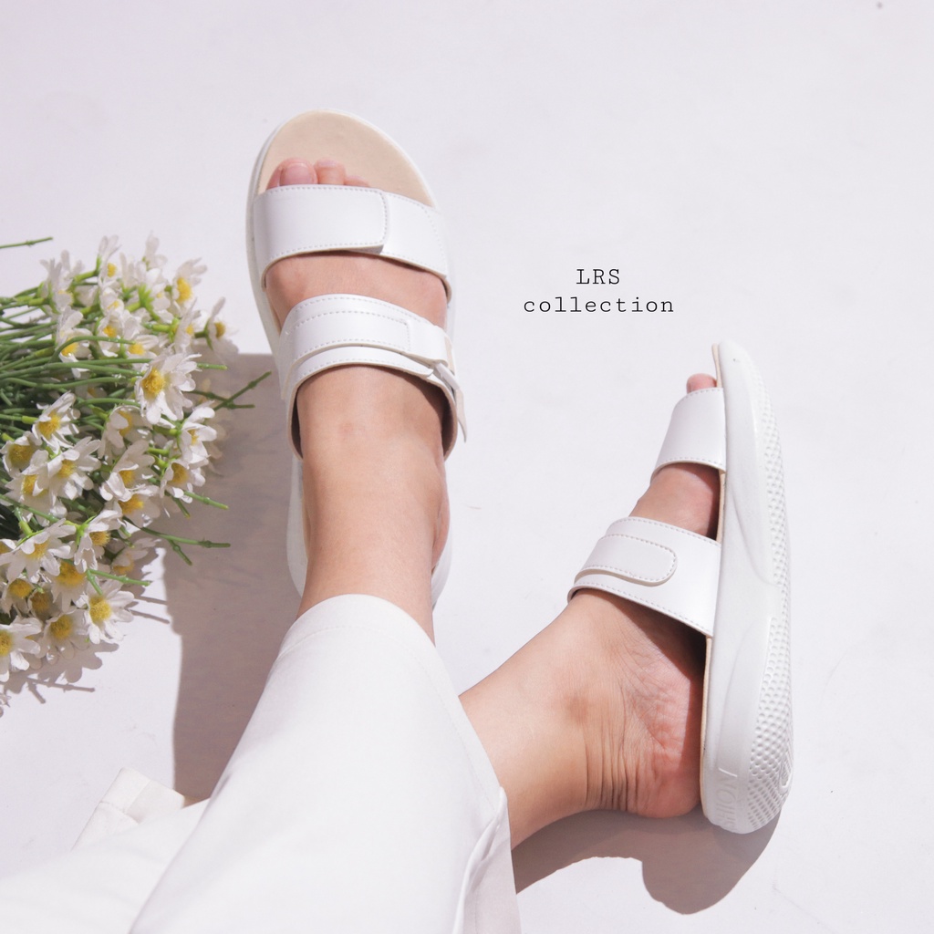 [ CLASS SLIPPERS BRAND  LOKAL] LRS COLLECTION  MIMI  - CREAM PREMIUM