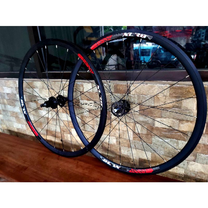 wheelset 700c lengkap  balap roadbike disc brake bearing loncer luce