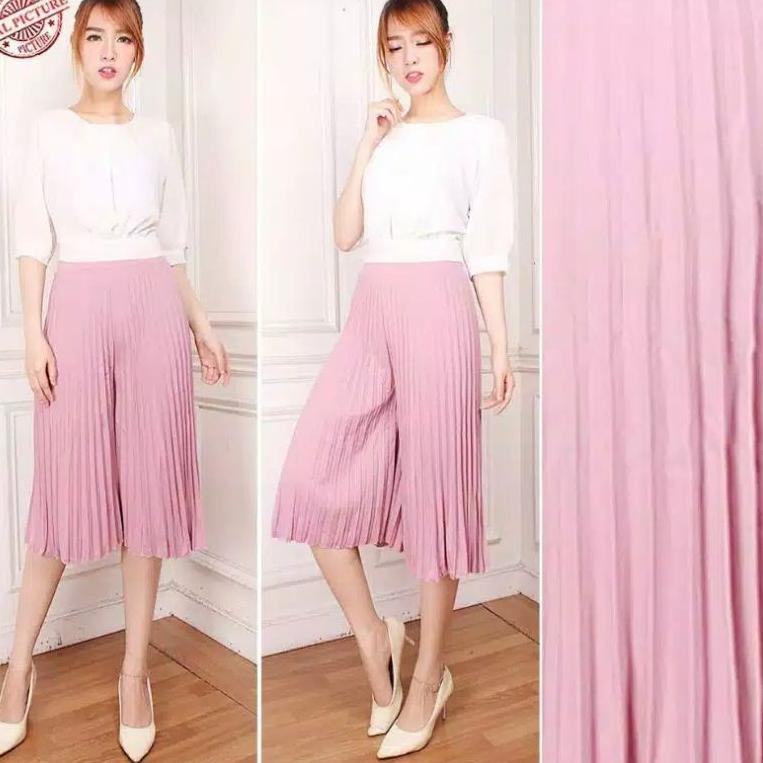 JGO.11De22ᵟ– KULOT PLISKET PENDEK / CELANA KULOT WANITA/KULOT MURAH CELANA PENDEK DEWASA