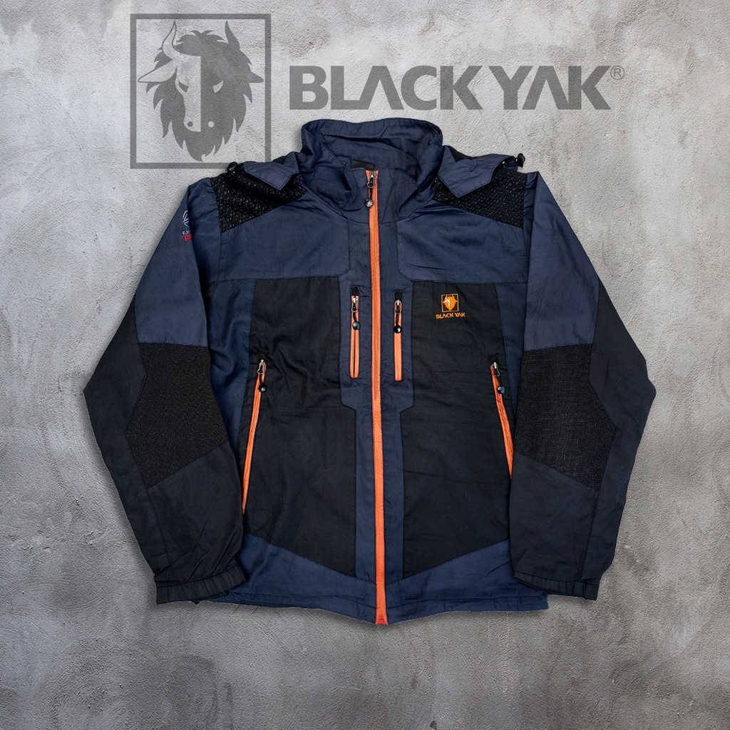 Jaket Outdoor Blackyak Extreme Peak - M fit L
