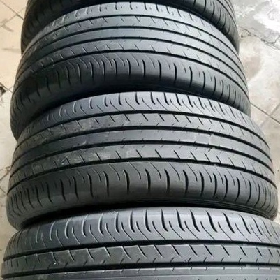 ban mobil ukuran bervariasi 215/45 R17 &amp; 215/50 R17 &amp; 215/55 R17 tahun muda kondisi baik tebal layak untuk di pakai