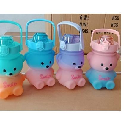Kekinian Botol Minum Beruang Gradasi Gemoy / Botol Minum Viral Gradasi 1.1 L ✓