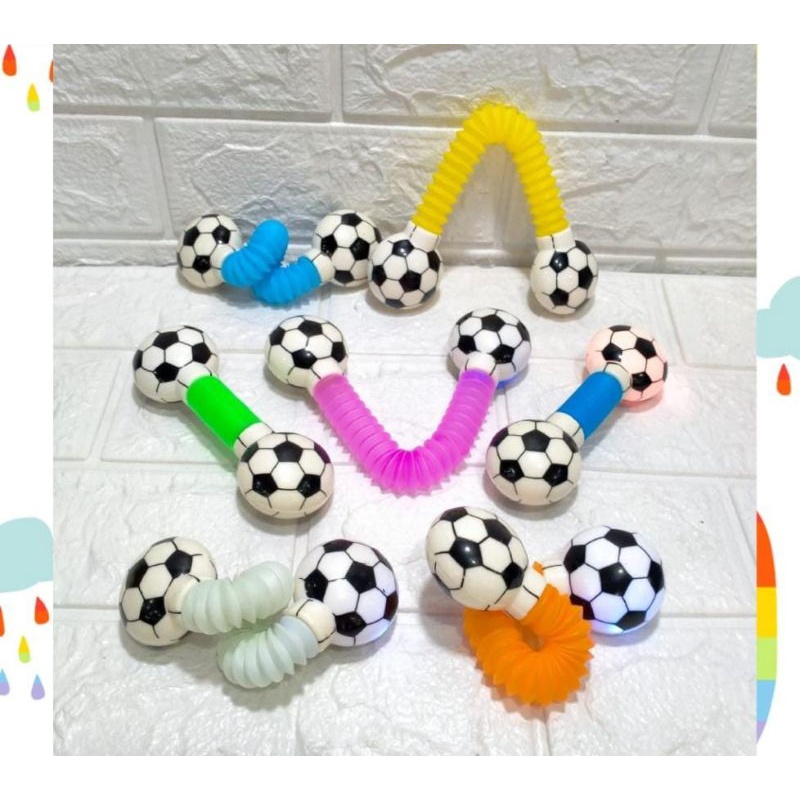 Pop Led Sepak Bola