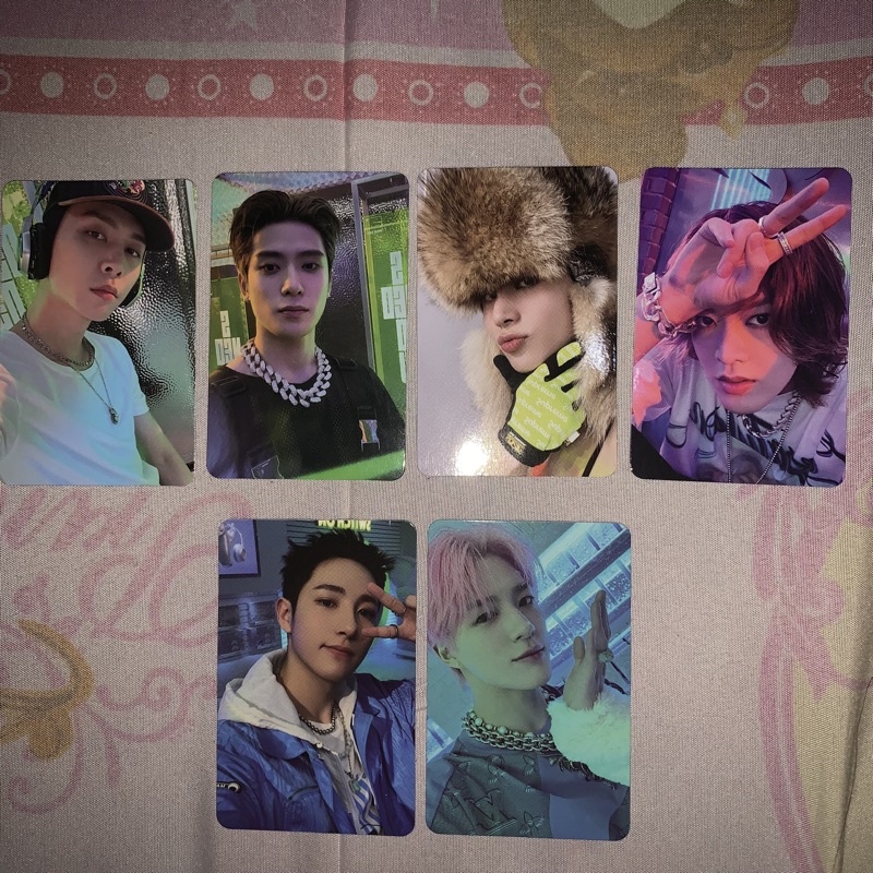 PC DIGIPACK 2 BADDIES JOHNNY JUNGWOO YUTA AND PC DIGIPACK GLITCH MODE RENJUN JENO