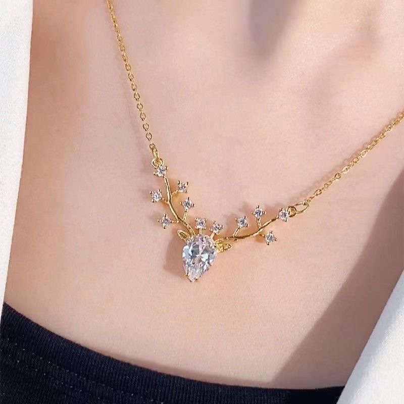 Indah Zirkon Tanduk Rusa Rusa Liontin Kalung Untuk Wanita Fashion Berlian Imitasi Choker Rantai Klavikula Perhiasan Hadiah Natal