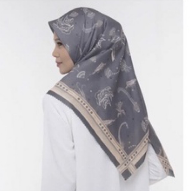 Wearing Klamby SALE kala scarf NEW bukan preloved