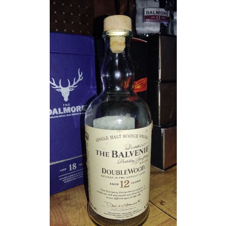Botol bekas minuman import The balvenie 12 + dus / Hiasan rumah / pajangan/ koleksi