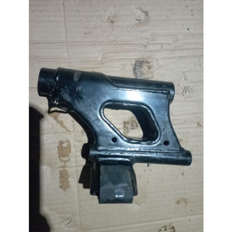 Monting Arem Sasis Yamaha Mio 3 Mio Z /ORIGINAL SEKEN