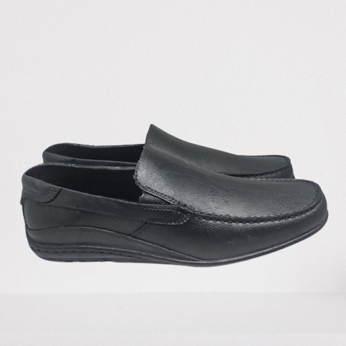 Sepatu pantofel karet pria ATT AB 350