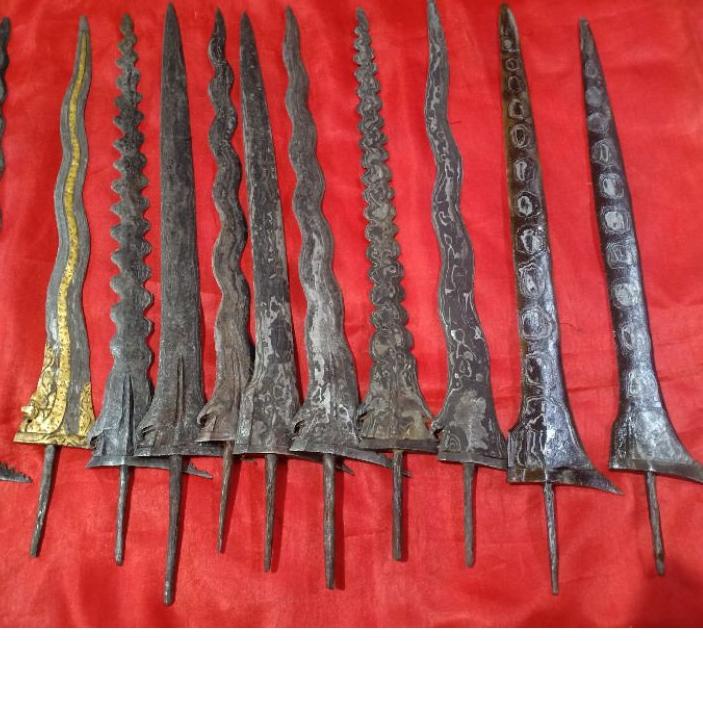 ゑ keris wilahan ㅘ