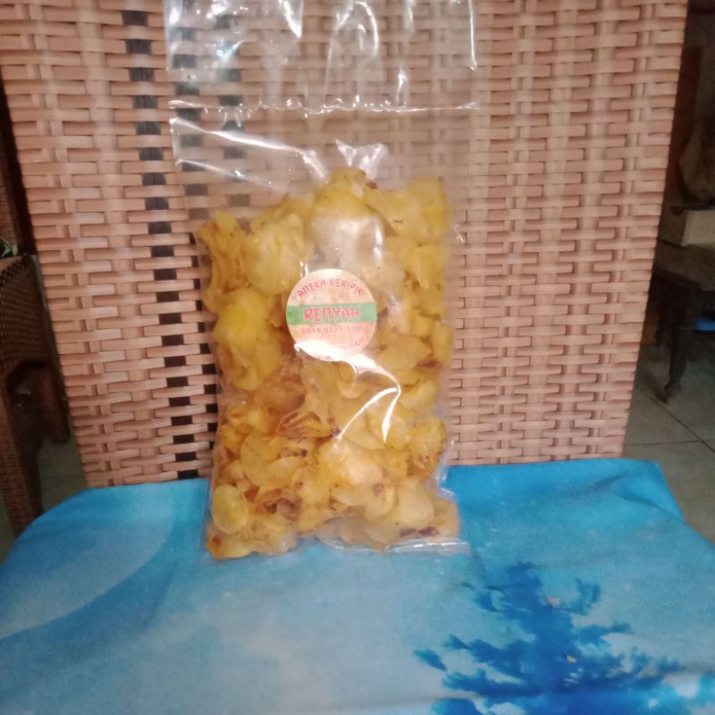 

keripik singkong pedas manis
